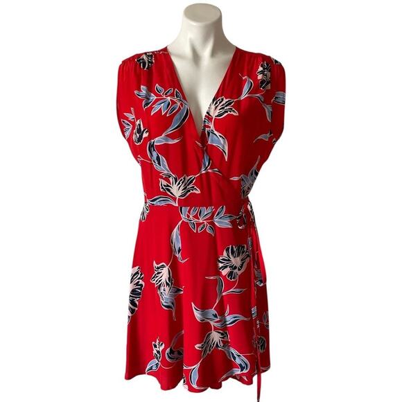 Yumi Kim Hello Beautiful Lexey Dress Silk Wrap Red Floral Large - Picture 1 of 9